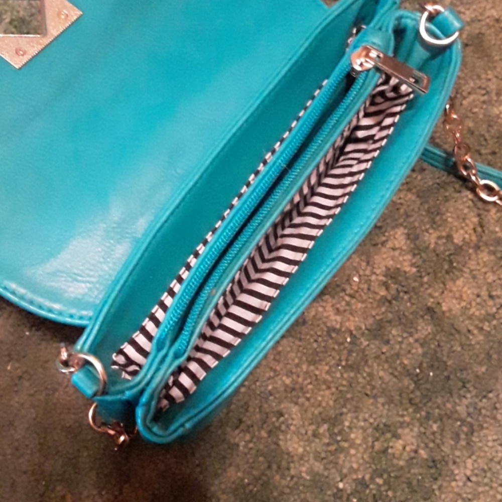 Handbag - Picture 4 of 5
